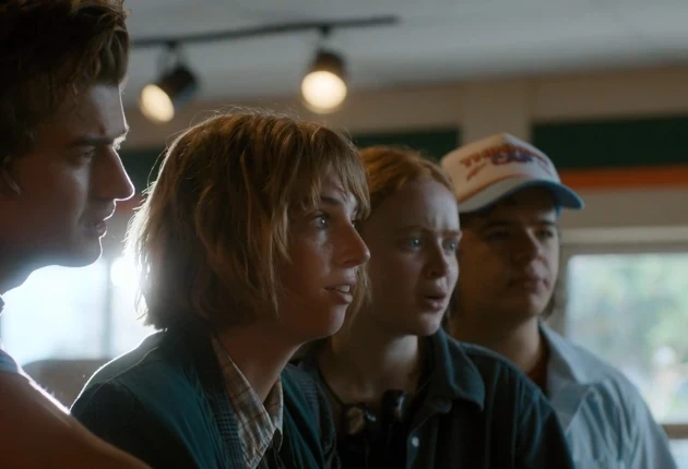 Кадр из «Очень странные дела» 4 сезон 2 серия